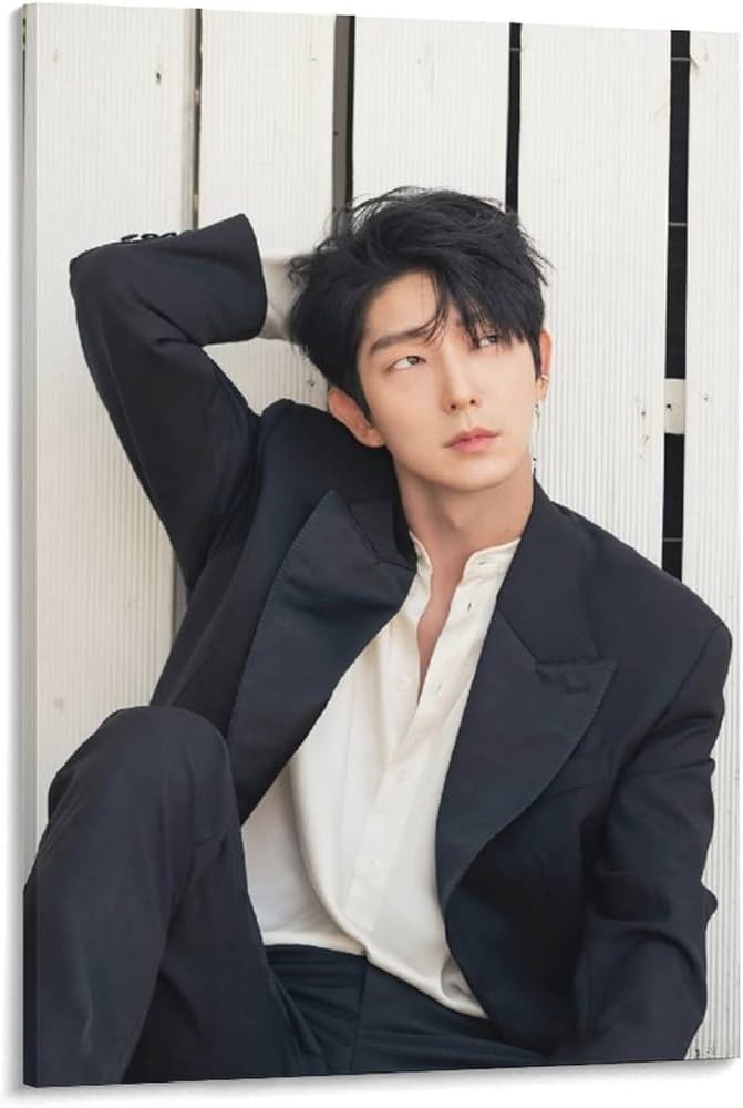 Segera Siapkan Budget Ini Harga Tiket Acara Lee Joon Gi di Indonesia November 2024.bluedragonjournal (3)