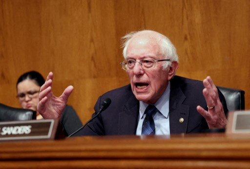 Senator Bernie Sanders Desak Presiden Biden Hentikan Pengiriman Senjata ke Israel.bluedragonjournal (3)